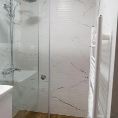 Apartment апартамент за настаняване октавия, Octavia House *