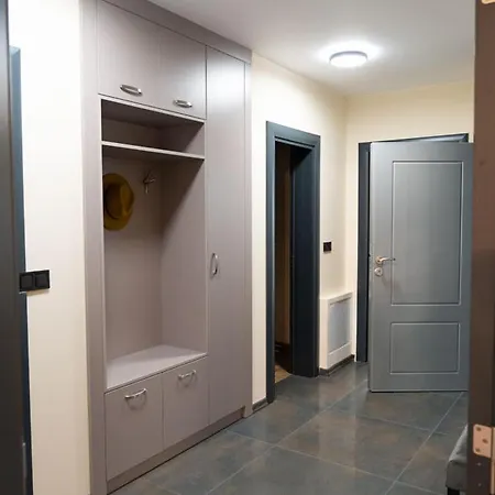 апартамент за настаняване октавия, Octavia House Apartment *